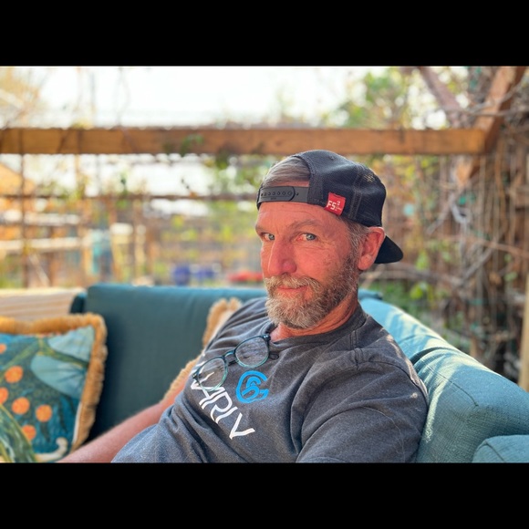 Meet your Posher, Debranne - Picture 5 of 15